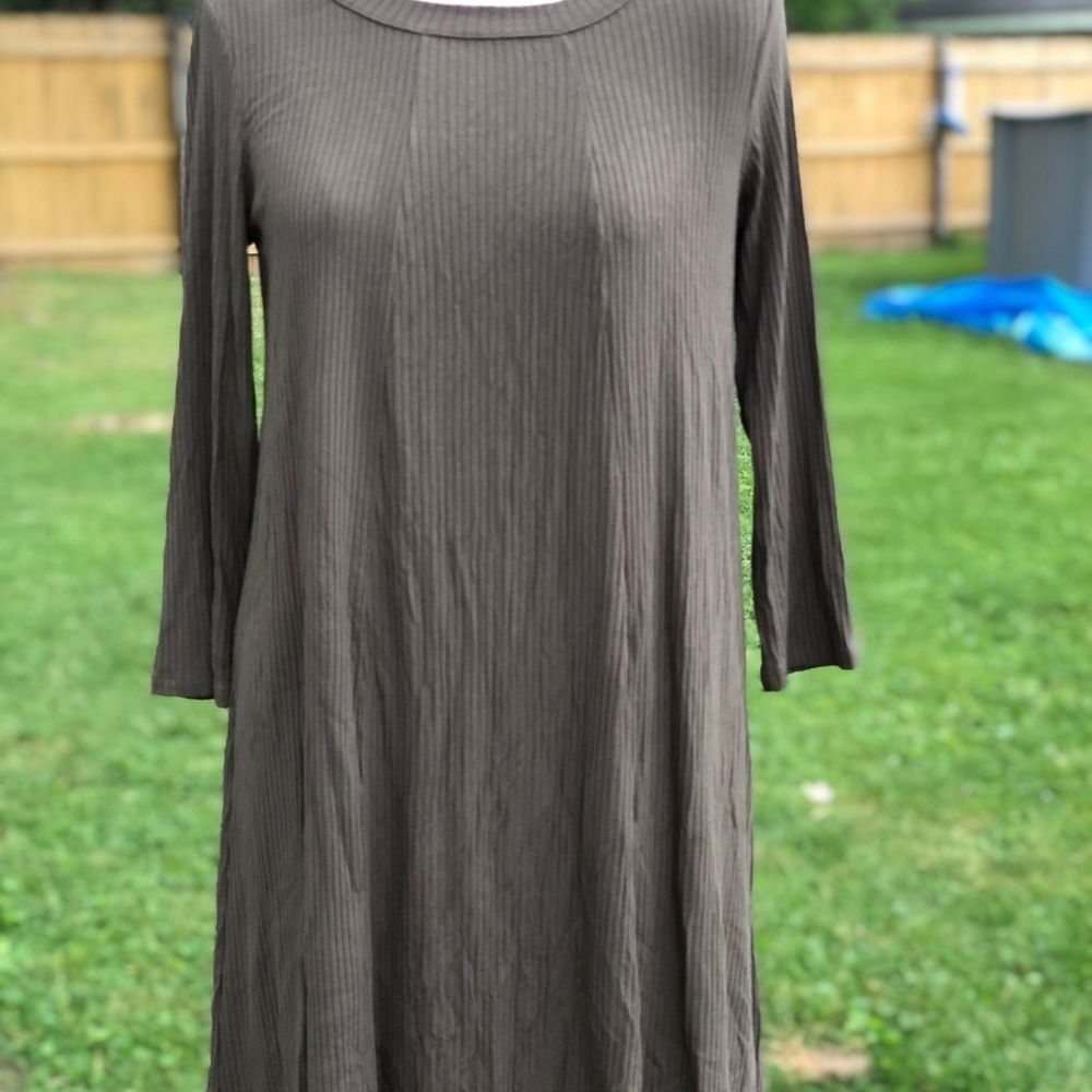 LUSH Olive Green Ribbed Mini Dress | Size Medium (D120) - Picture 2 of 8